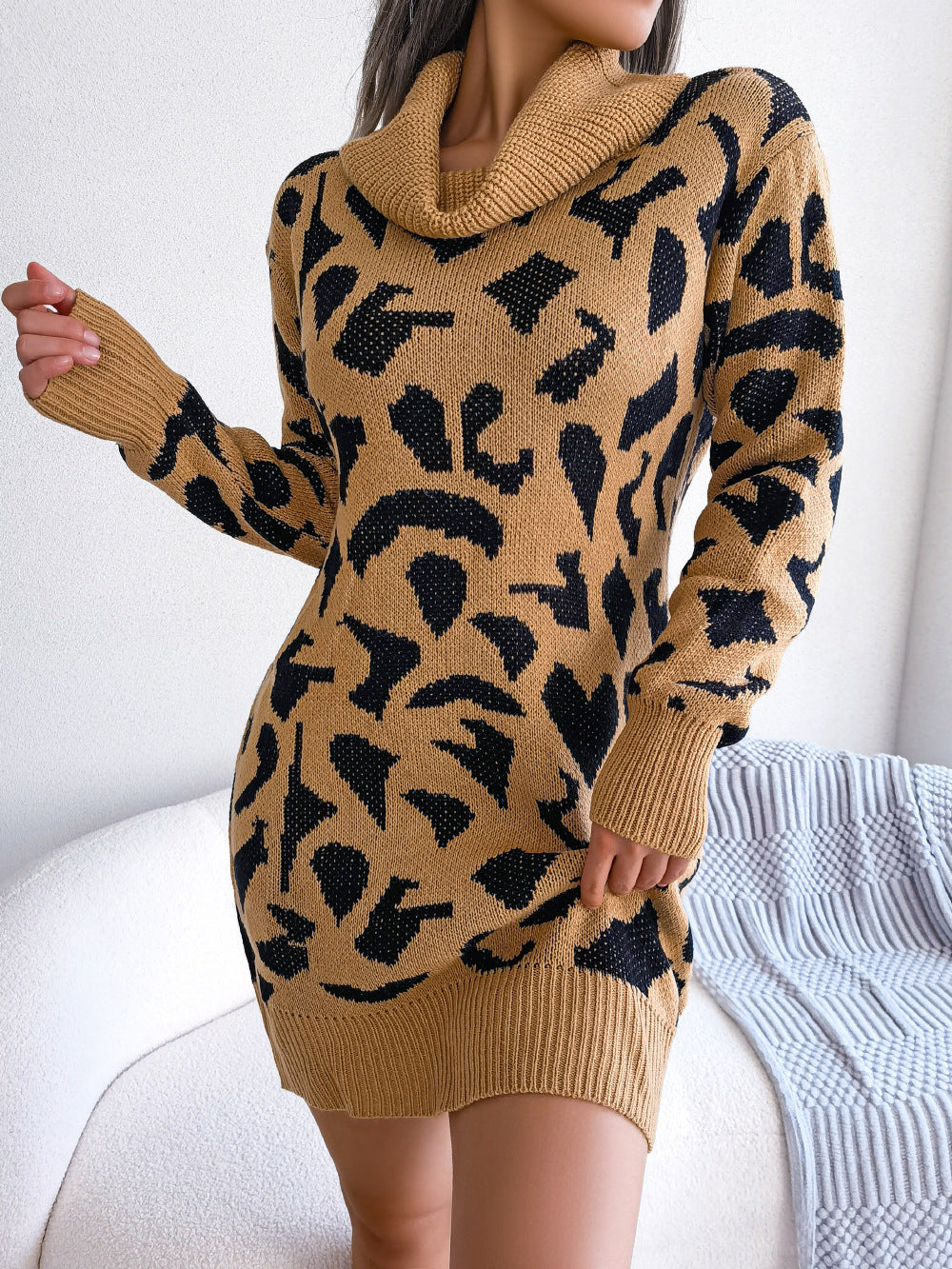 Vestido jersey de manga larga con estampado de leopardo